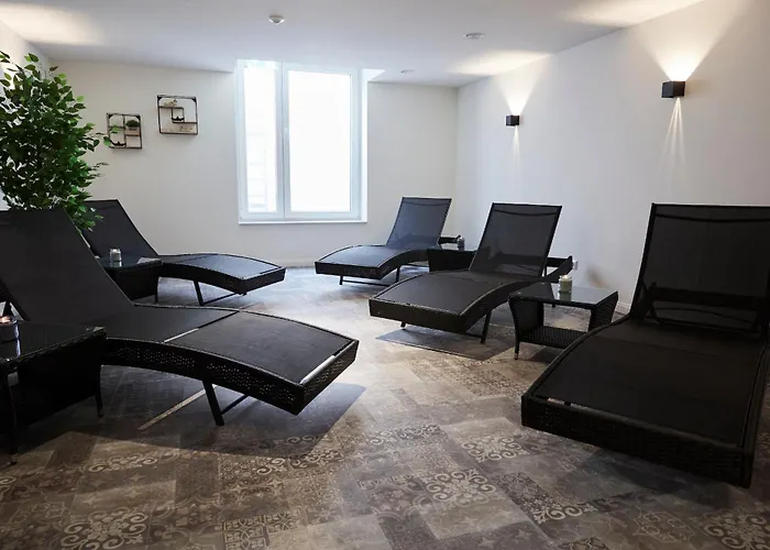 Bernstein & Breakfast 10